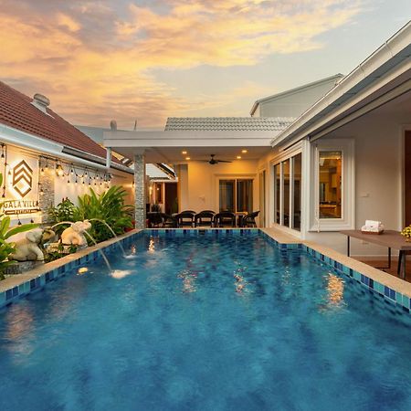 Gala Villa Патая Екстериор снимка