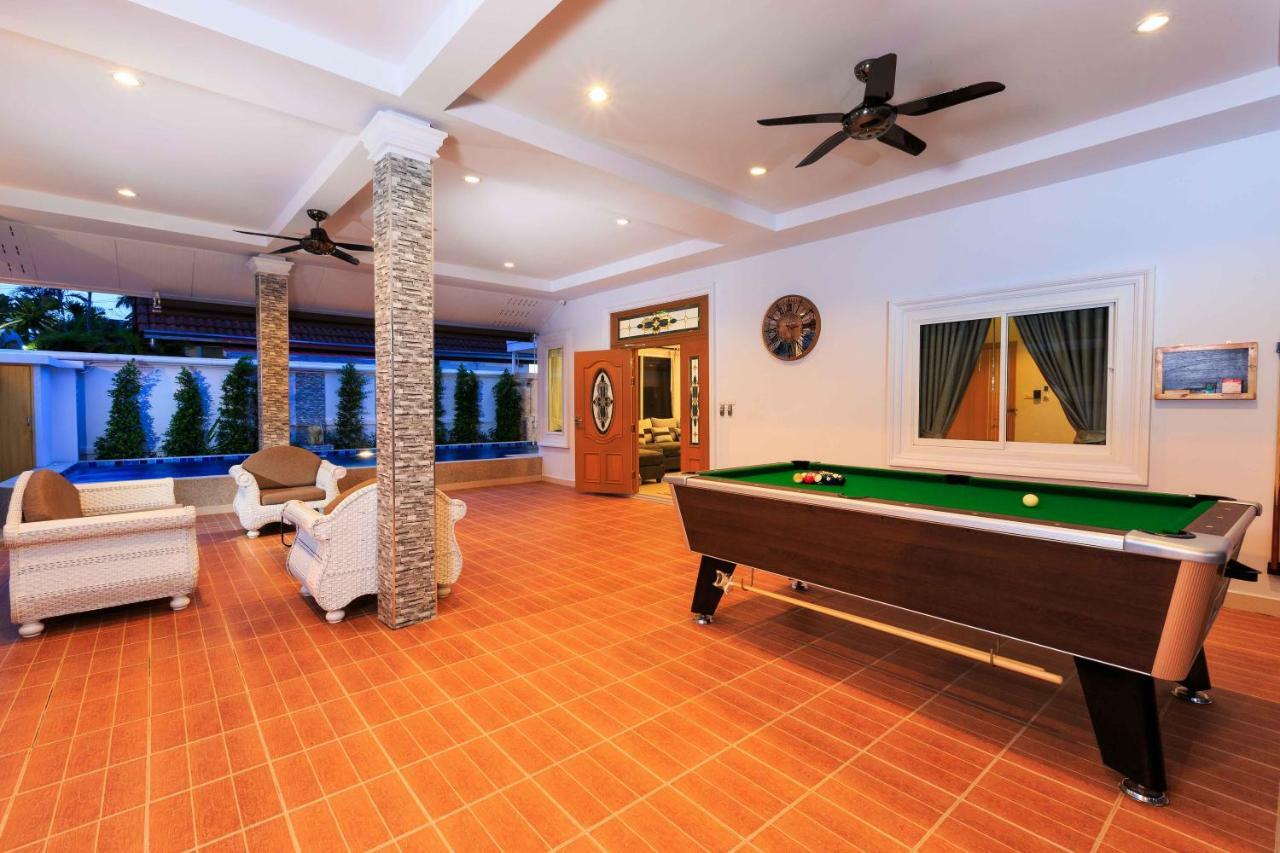 Gala Villa Патая Екстериор снимка